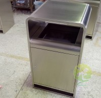 室內方形不銹鋼垃圾桶