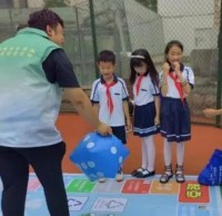 街道各社區陸續開展垃圾分類暑期實踐活動