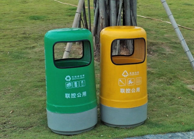 玻璃鋼園林垃圾桶